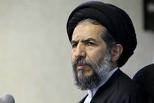 قدرت های مستکبر فقط زبان قدرت را می‌فهمند/ آمریکا به قدرت دفاعی ایران اعتراف کرده است