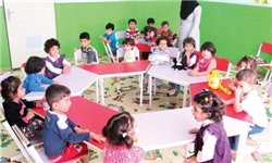 آموزش کودکان در مهدکودک‌ها توسط مربیان کم‌تجربه