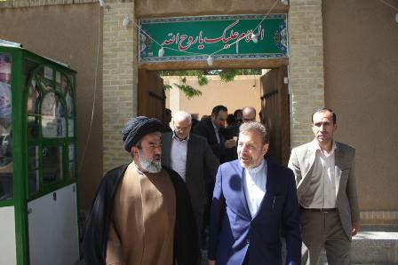 وحدت و یکپارچگی مسلمانان حاصل اندیشه ناب امام خمینی (ره) است