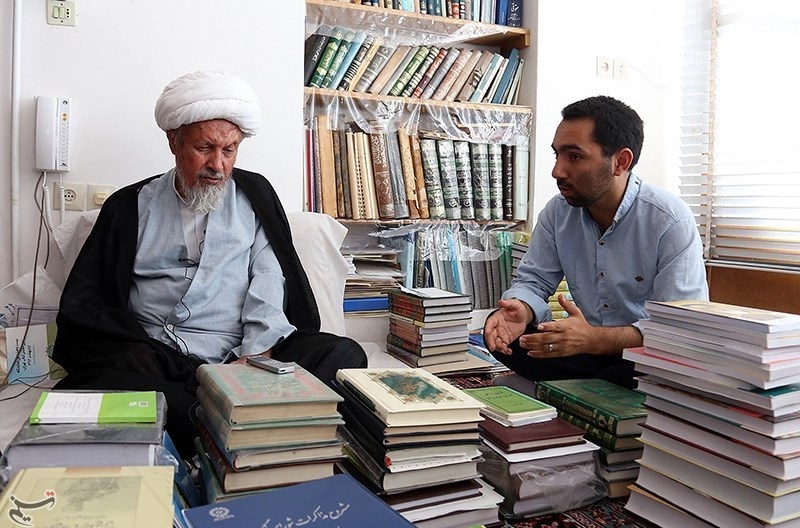 مدیریت آیت‌الله خامنه‌ای عالی و ستودنی است / گمانه‌زنی‌‌ها درباره صلاحیت کاندیداهای ۹۶ اعتباری ندارد 