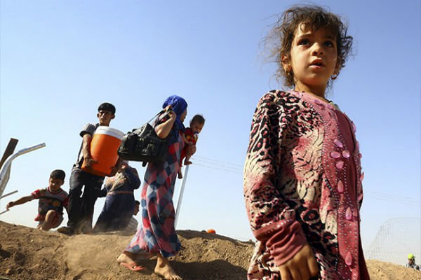 تکفیریهای داعش ۱۰ هزار نفر از ساکنان «القیاره» را آواره کرده‌اند