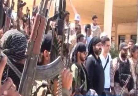 نخستین قبیله های بیعت کننده با داعش از این گروه تروریستی جدا شدند