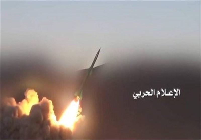 اصابت موشک "قاهر۱" یمن به فرودگاه "ابها" عربستان 