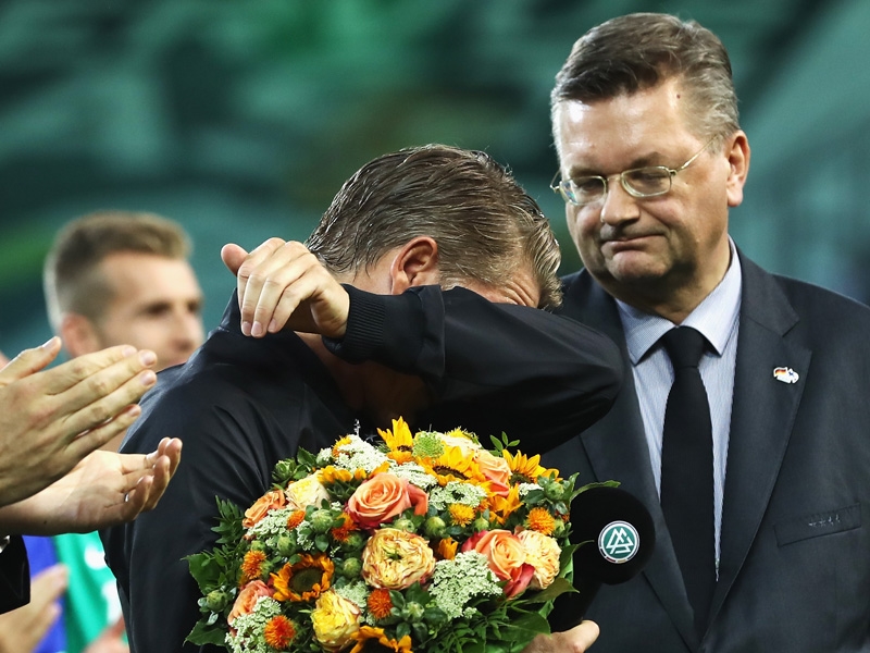 اشک‌های کاپیتان آلمان در بازی خداحافظی 