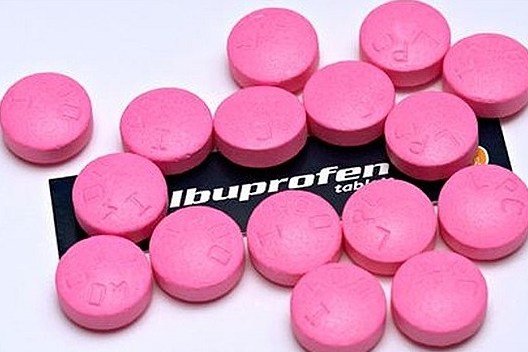  بلایی که استفاده زیاد از «ایبوپروفن» بر سرتان می‌آورد 