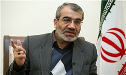 موسوی حاضر نشد برای پذیرش نتیجه بازشماری «تعهد مکتوب» بدهد/ مجازات «اقدام علیه امنیت ملی» تا اعدام است/حصر لطف نظام در حق موسوی و کروبی است
