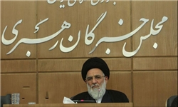 آیت‌الله هاشمی شاهرودی برای حضور در انتخابات مجلس خبرگان رهبری در قم ثبت‌نام کرد