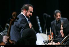 خوانندگی یک سیاستمدار در جشنواره موسیقی فجر