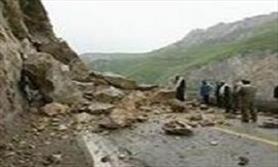 2 ریزش کوه در محور هراز / 5 تن کشته و زخمی شدند