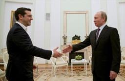 نخست‌وزیر یونان در دیدار با پوتین: تحریم‌ها یک مدار بسته شیطانی است