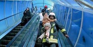 سرپرست مرکز اورژانس تهران خبر داد: ۱۸ مصدوم در حادثه سقوط از پله برقی مترو