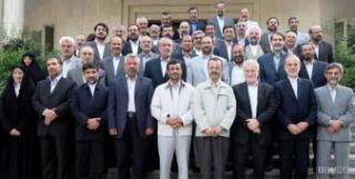 حزب یکتا از حلقه احمدی نژاد یا جدا از احمدی نژادی ها ؟