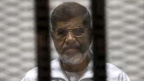 محاکمه محمد مرسی به روز پنجشنبه موکول شد