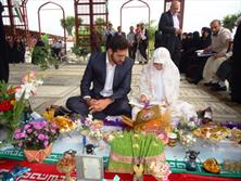 جشن عقد زوج جوان چالوسی در گلزار شهدا برگزارشد
