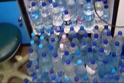 کشف ۲ انبار احتکار آب معدنی  و لوازم خانگی در نیشابور