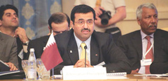 قطر از بازگشت ایران به بازار انرژی حمایت می‌کند / قیمت نفت عادلانه نیست