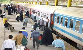 هجوم خریداران بلیت‌های نوروزی قطار؛ فروش ۱۱ هزار بلیت در یک ساعت