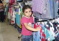 درسالجاری ۲.۵میلیارد تومان از درآمدهای موقوفات صرف خرید لباس برای ایتام شده است.