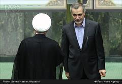 آقای روحانی از دلالی ارزی برادرتان مطلع هستید؟/ رابط دلالان دبی در بانک مرکزی دولت قبل الان در دولت جنابعالی چه می کند؟