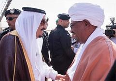 دلارهای وعده داده شده آل سعود به لبنانی‌ها از سودان سردرآورد