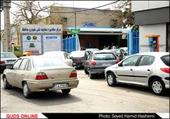 انبوه خودروهای متقاضی معاینه فنی در مرکز حافظ مشهد