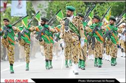 مراسم رژه روز ارتش در مشهد/گزارش تصویری
