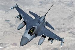 جنگنده‌های آمریکایی معارضان سوری آموزش دیده توسط پنتاگون را اشتباهی بمباران کرده‌اند