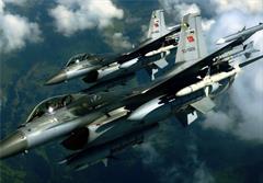 حمله جنگنده‌های ترکیه به عراق/ تنش بین ترکیه و پ ک ک