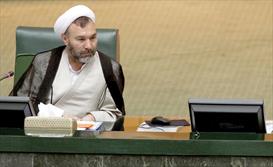 فروش آب سنگین ایران به آمریکا نباید زیر قیمت جهانی باشد