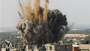 انفجار در پایگاهی نظامی در یمن؛ کشته شدن ۵۰ سرباز