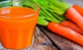 تاثیر مستقیم آب هویج بر کلسترول خون/ برای چاق شدن صبح ها آب هویج بخورید