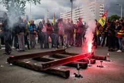 اعتصاب کارمندان خطوط راه آهن فرانسه تا پیش از یورو ۲۰۱۶ پایان می‌یابد