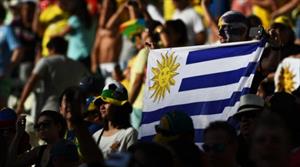 خشم هواداران فوتبال اروگوئه از مسئولان آمریکایی