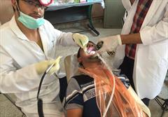 خدمت‌رسانی رایگان دندانپزشکان بسیجی به مدافعان حرم + تصاویر