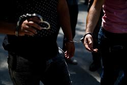 دستگیری سارقان حرفه‌ای در جوی آب
