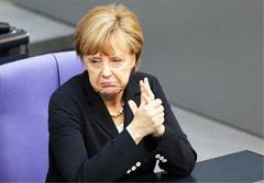 سخنگوی صدراعظم آلمان: مرکل تصمیم ترامپ به منع ورود مهاجران را اشتباه می داند