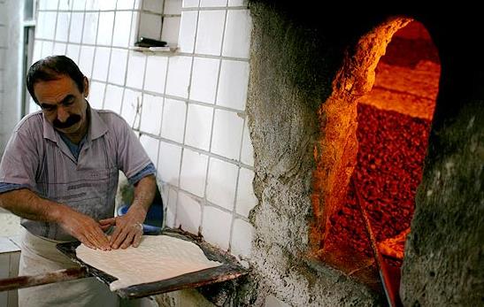 تنورگرانی نان دوباره داغ می شود؟/سنگک 900 تومان و بربری 800 تومان!