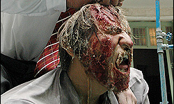 از "دستبند قپانی و کلاهخود" تا "اره برقی و اتاق فوتبال"!؟