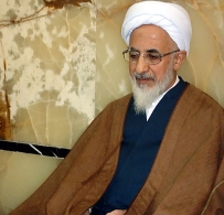 آیت الله جوادی آملی:زیارت و توسل به اهل بیت(ع)، عین توحید است  