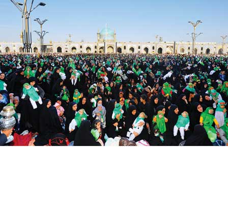 بزرگترین همایش شیرخوارگان حسینی در حرم رضوی