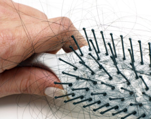 راههای درمان ریزش موی بانوان پس از زایمان