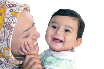بررسی دیدگاه های نوین جامعه شناسان غرب درباره زنان؛ بازگشت پیروزمندانه زن به خانه