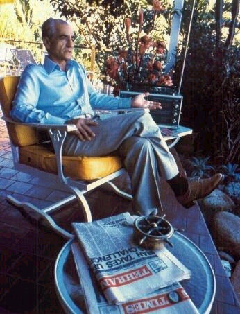 شما «تفاله» تشریف دارید! / روزهای سخت محمدرضا پهلوی در پاناما