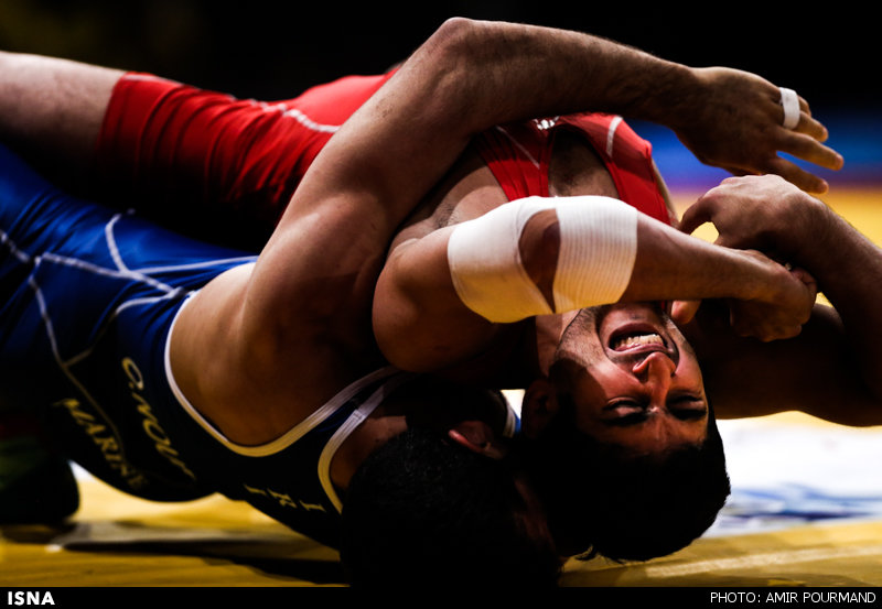 دومین پیروزی ایران در جام جهانی کشتی فرنگی/ درخشش نوربخش و بیابانگرد