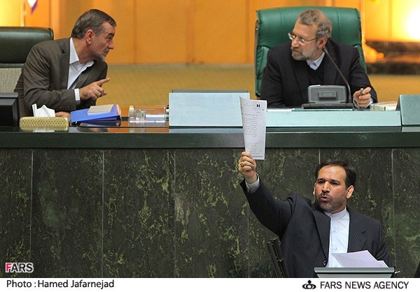 معاون احمدی نژاد بمب ارزی دارد , وزرا بی خبر!!