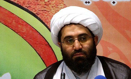 خطبه غدیر به عنوان سنتی حسنه در روز عید خوانده شود/اکمال دین در گروی تبیین مسئله امامت است