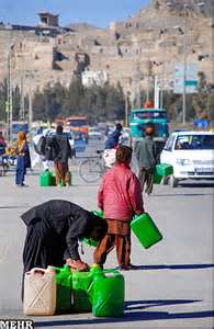 قاچاق هزاران لیتر سوخت در قوطیهای یک لیتری!