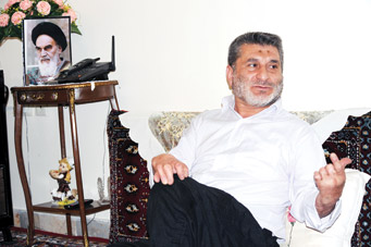  دوست نداریم مشکلاتمان را در روزنامه ها بنویسند