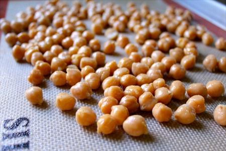 ماجرای آجیل و نذر نخود مشکل گشا