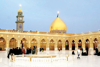 همکاری آستان قدس رضوی با مسجد مقدس کوفه در عراق آغاز شد